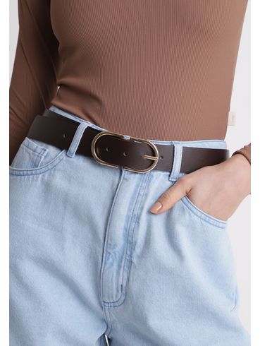 Cinto liso com fivela oval