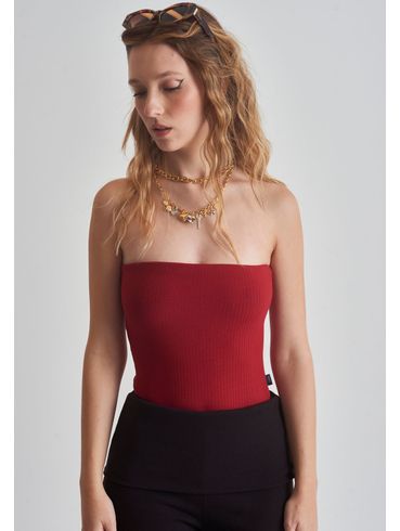 Body canelado sem alças