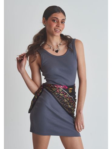 Vestido canelado