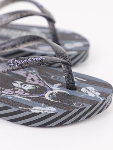 Chinelo Ipanema Wandinha Juvenil Para Menina - PRETO/CINZA/LILAS