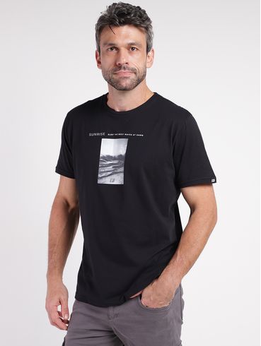 Camiseta Manga Curta Masculina PRETO