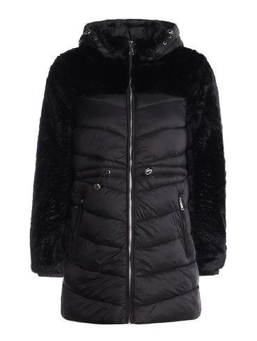 Casaco Parka Ajuste na Cintura Feminino PRETO