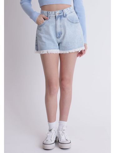 Short jeans barra desfiada